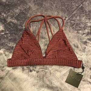 Acacia Awapuhi Merlot Mesh Top